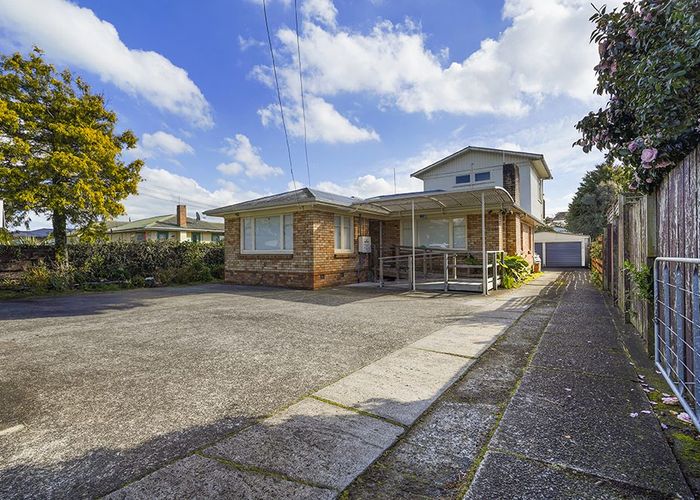  at 22 Mount View Road, Melville, Hamilton, Waikato