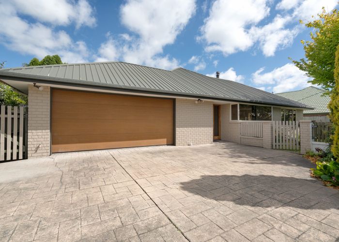  at 4 Penruddock Rise, Westmorland, Christchurch City, Canterbury