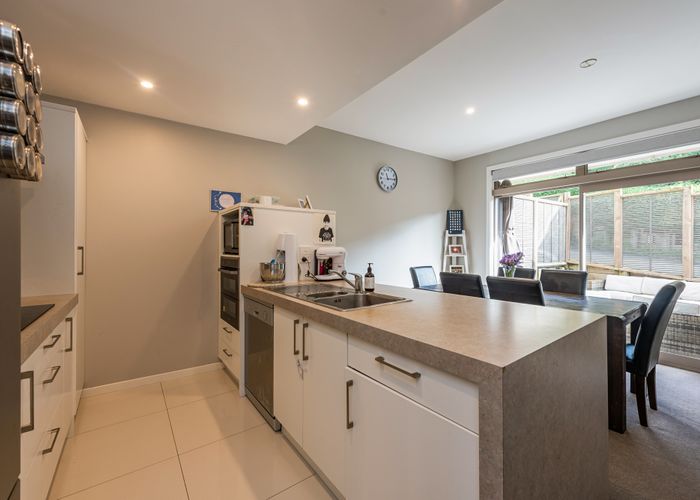  at 2/36 Makara Road, Karori, Wellington