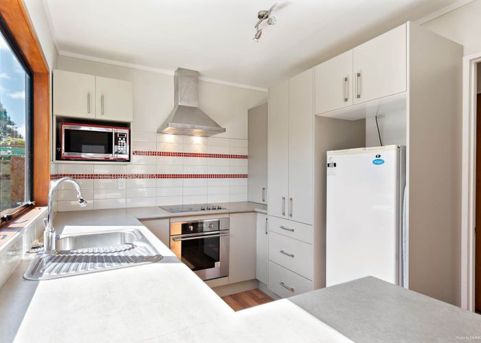  at 6A McLeod Road, Weymouth, Auckland