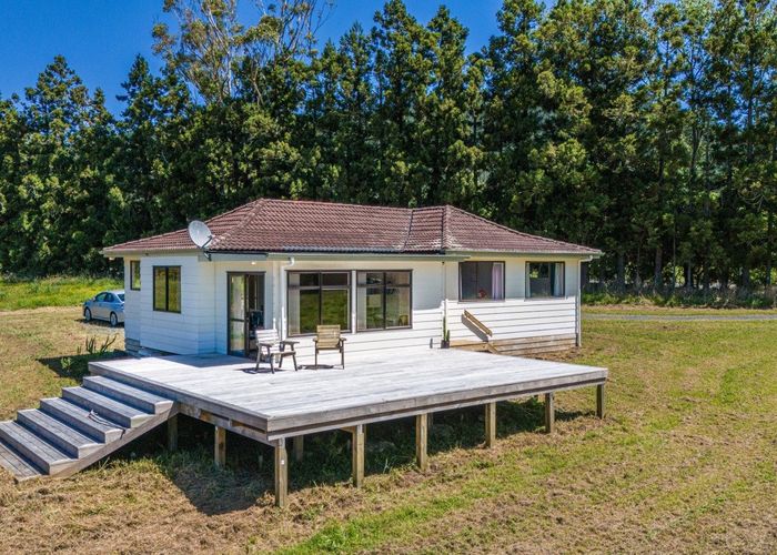 For sale 813 Whangaripo Valley Road, Whangaripo, Rodney, Auckland
