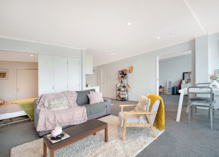  at 14E/30 Westward Ho, Glen Eden, Waitakere City, Auckland
