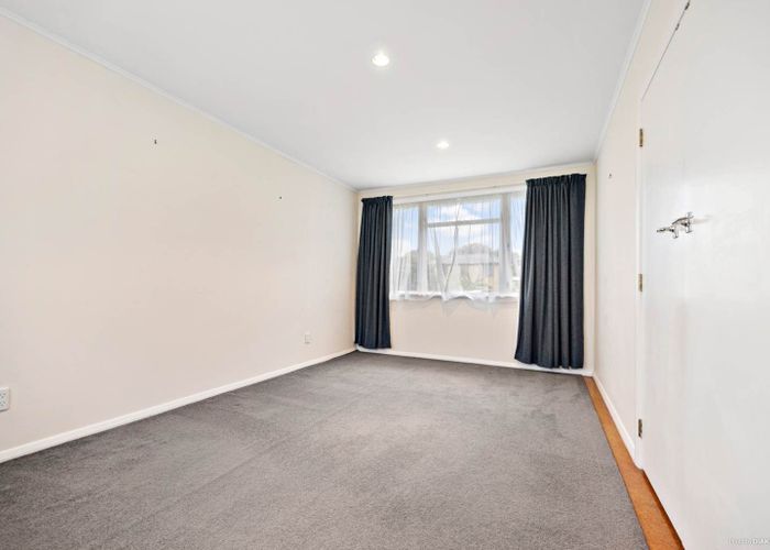  at 27 Fyvie Avenue, Mount Roskill, Auckland
