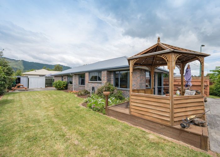  at 12 Paramu Place, Richmond