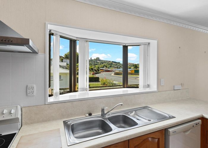  at 2 St Lukes Crescent, Te Kuiti