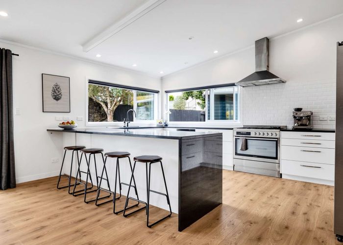 at 1 Melia Place, Stanmore Bay, Rodney, Auckland