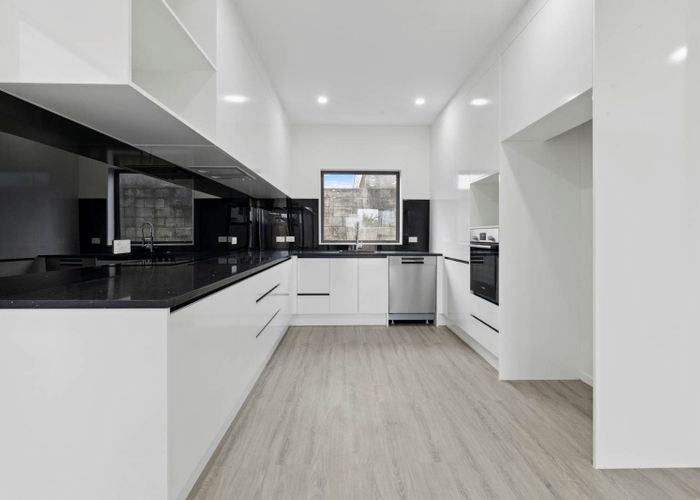  at 4/13 Kimpton Road, Papatoetoe, Manukau City, Auckland