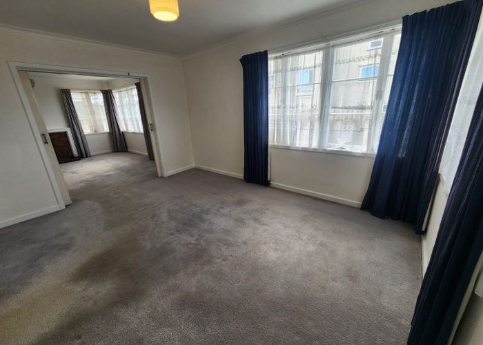  at 22 Barrack Road, Mount Wellington, Auckland City, Auckland