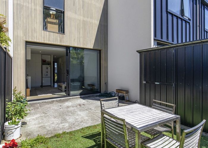  at 47 Te Ara O Paetutu, Petone, Lower Hutt, Wellington