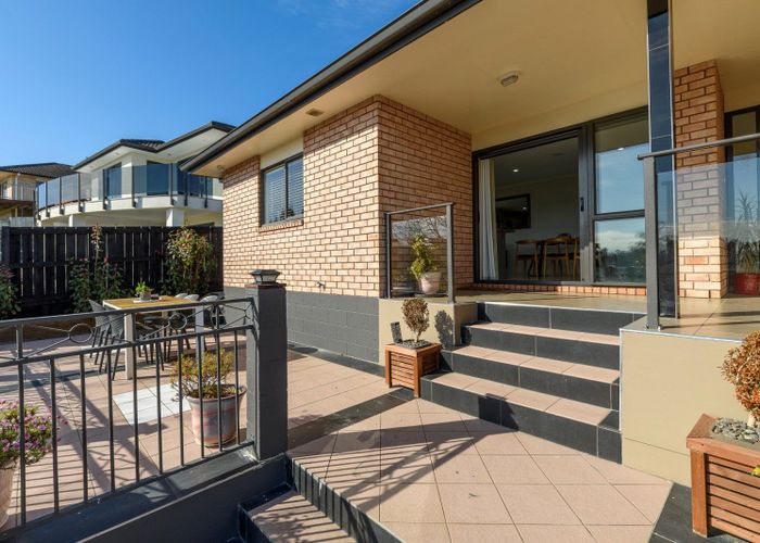  at 79 Waterside Drive, Pyes Pa, Tauranga