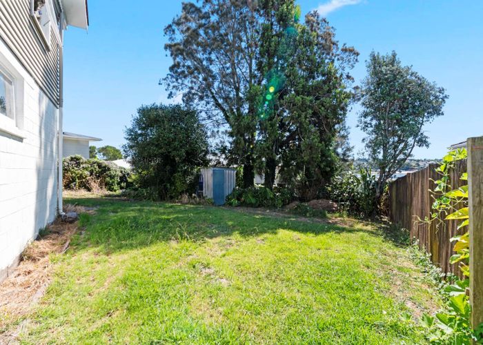  at 101  Bruce Road, Glenfield, North Shore City, Auckland