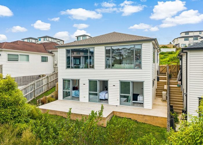  at 6 Baumea Rise, Massey, Waitakere City, Auckland