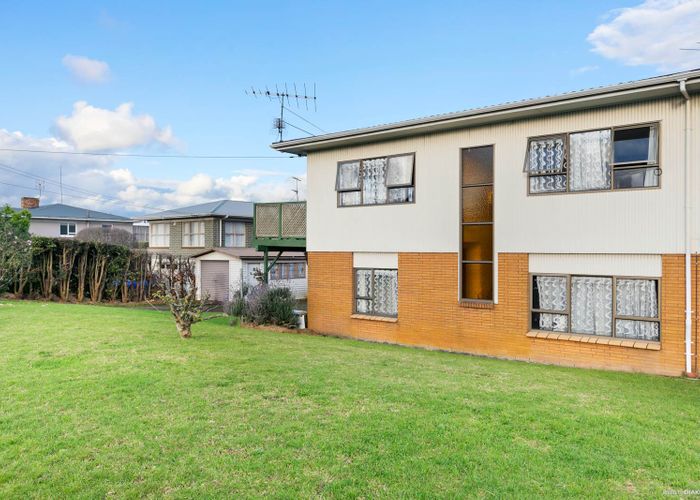 at 142A Waipuna Road East, Mount Wellington, Auckland