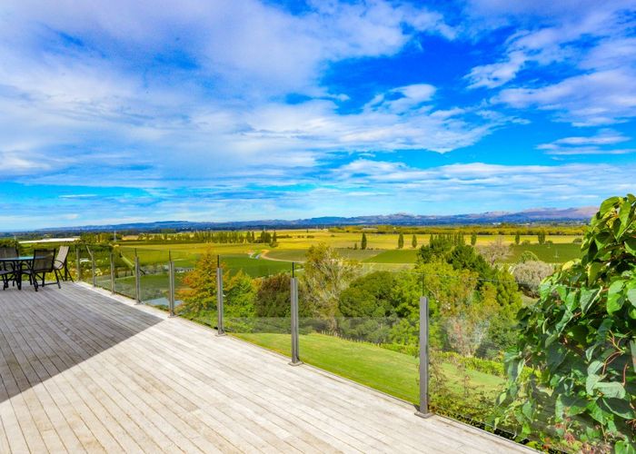  at 15F Omarunui Road, Waiohiki