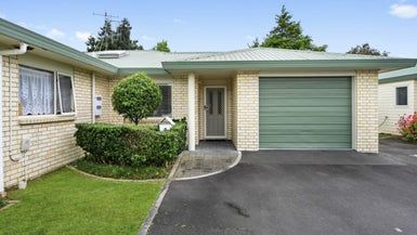  at 5/113 Cobham Drive, Hamilton East, Hamilton
