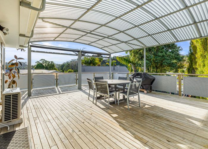  at 14 Camphora Place, Ranui, Auckland