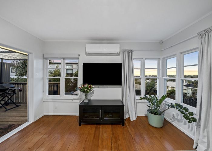  at 1/57 Sunnyside Road, Sunnyvale, Waitakere City, Auckland