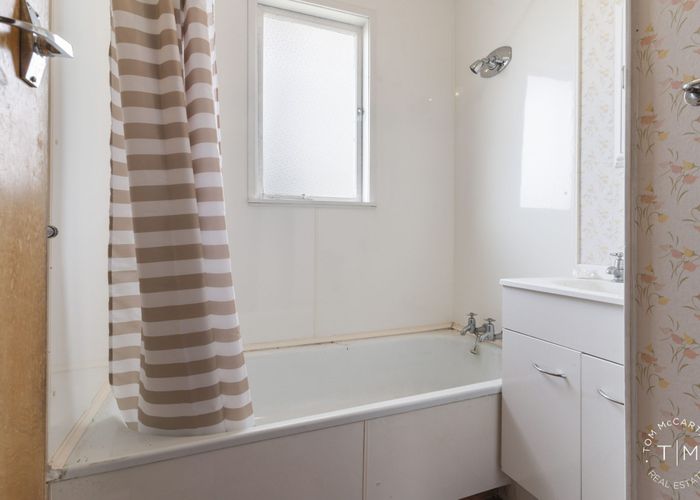  at 6 Frangipani Avenue, Manurewa, Auckland