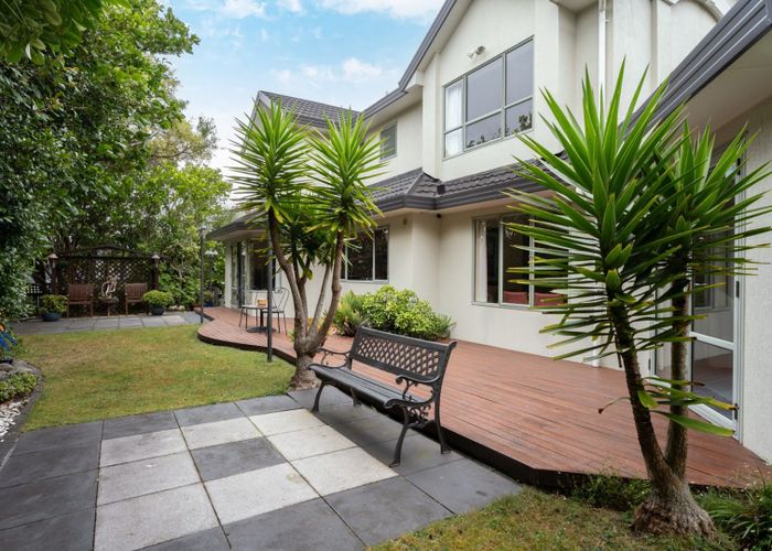  at 6 Gresford Place, Churton Park, Wellington