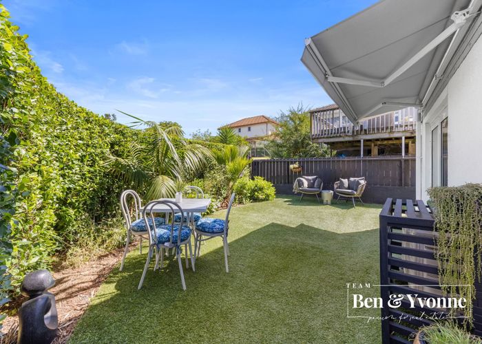  at 2/24 Rutland Road, Mount Wellington, Auckland City, Auckland