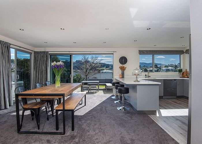  at 2D Mercer Street, Kenmure, Dunedin