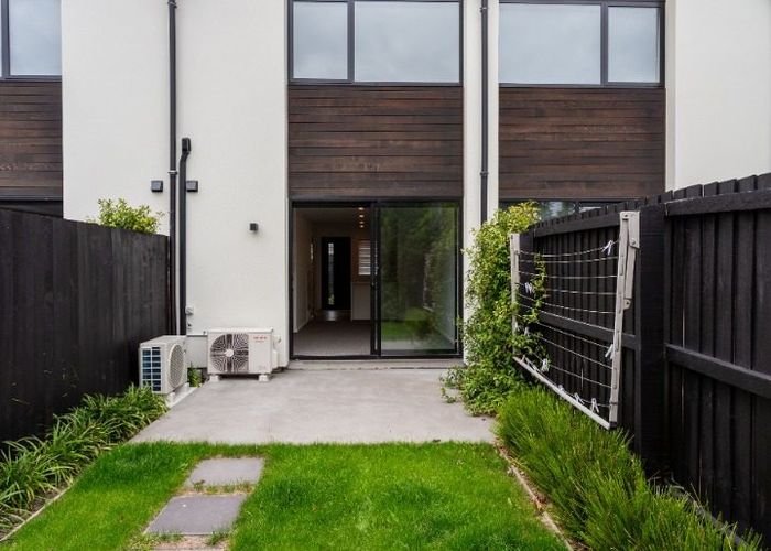  at 3/77 Southampton Street , Sydenham, Christchurch City, Canterbury