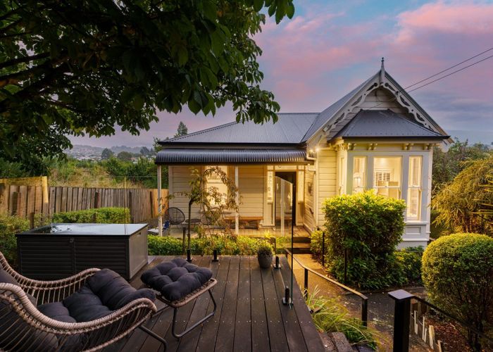  at 9 Walton Street, Kaikorai, Dunedin