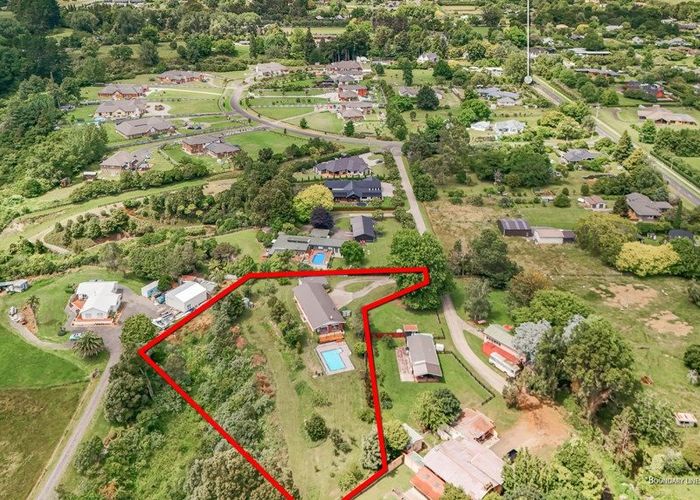  at 11B Hart Road, Tamahere, Hamilton