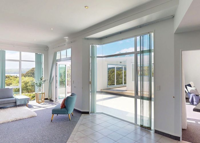  at 39 Lanyon Place, Whitby, Porirua
