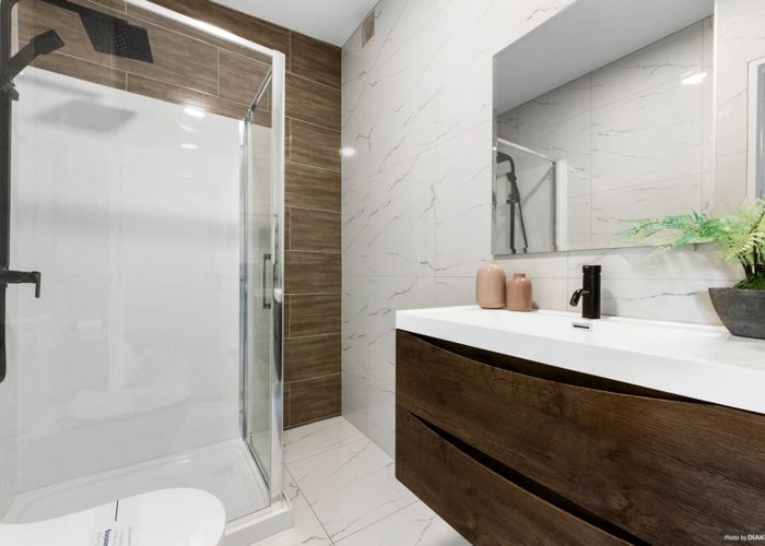  at 32/42 Holly Street, Avondale, Auckland