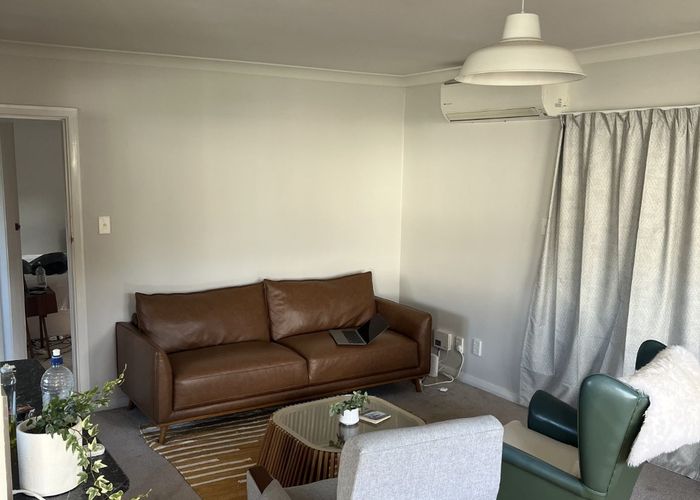  at 2/42 Office Road, Merivale, Christchurch City, Canterbury