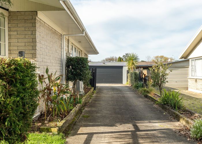  at 35 Alison Street, Hamilton Lake, Hamilton, Waikato