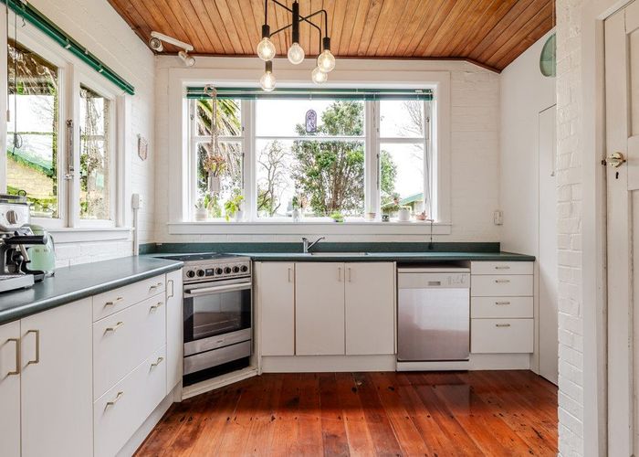  at 113 College Street, Awapuni, Palmerston North, Manawatu / Whanganui