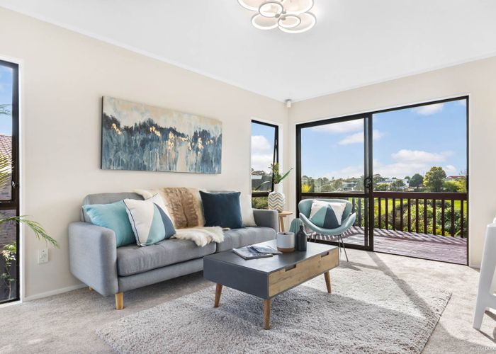  at 68 Panapa Drive, Saint Johns, Auckland