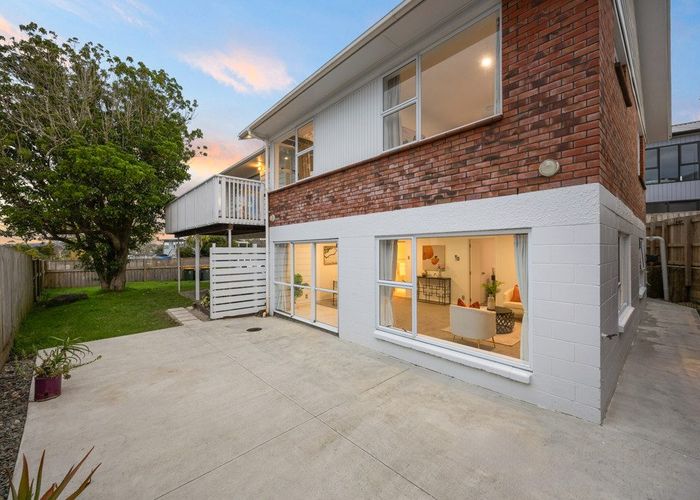 at 8 Portadown Avenue, Pakuranga Heights, Manukau City, Auckland