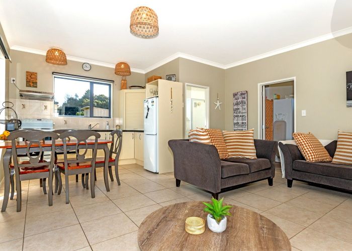  at 13 Ratau Street, Māhia