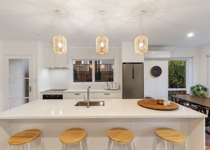  at 5 Rambler Crescent, Beach Haven, North Shore City, Auckland