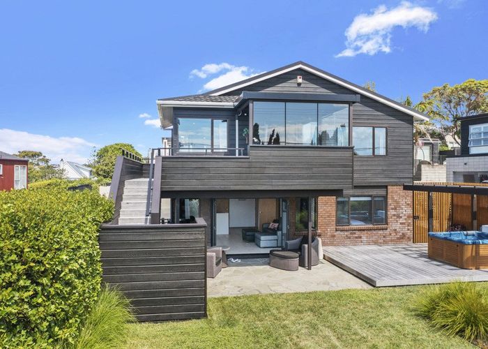  at 42 Park Rise, Campbells Bay, North Shore City, Auckland