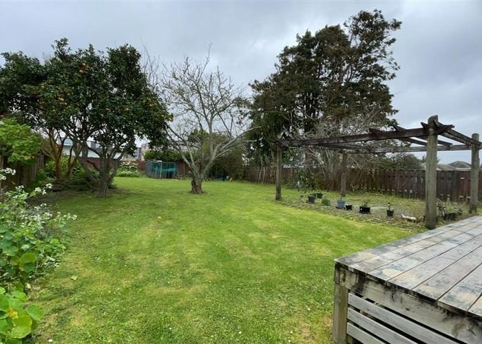  at 5 Robertson Road, Ranui, Waitakere City, Auckland