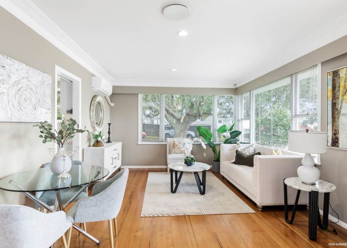  at 4/32 Atarangi Road, Greenlane, Auckland