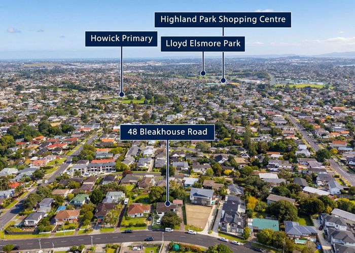  at 48 Bleakhouse Road, Howick, Manukau City, Auckland