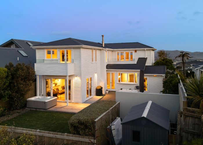  at 52 Karepa Street, Brooklyn, Wellington