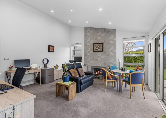  at 3 Eaglesome Avenue, Aidanfield, Christchurch