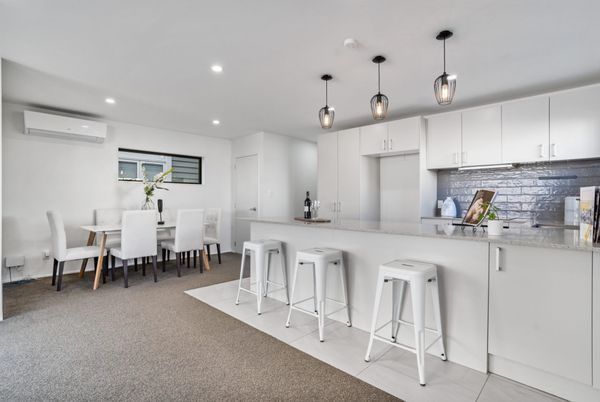  at 27 Lili Chen Way, Mangere Bridge, Manukau City, Auckland
