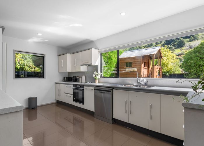  at 44 Bowenvale Avenue, Cashmere, Christchurch