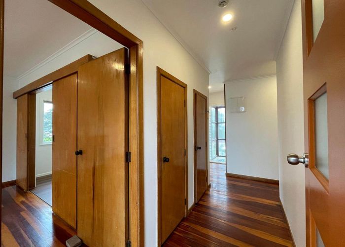  at 207 New Windsor Road, New Windsor, Auckland City, Auckland