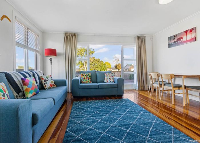  at 237 Sturges Road, Henderson, Auckland