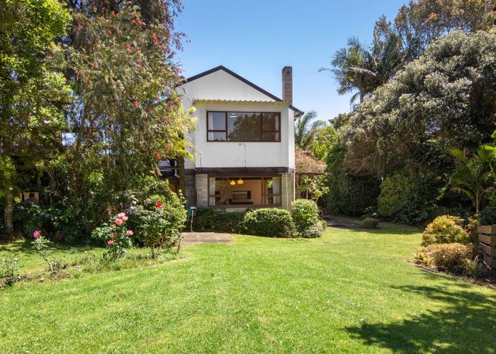  at 4/34 Riverview Road, Panmure, Auckland