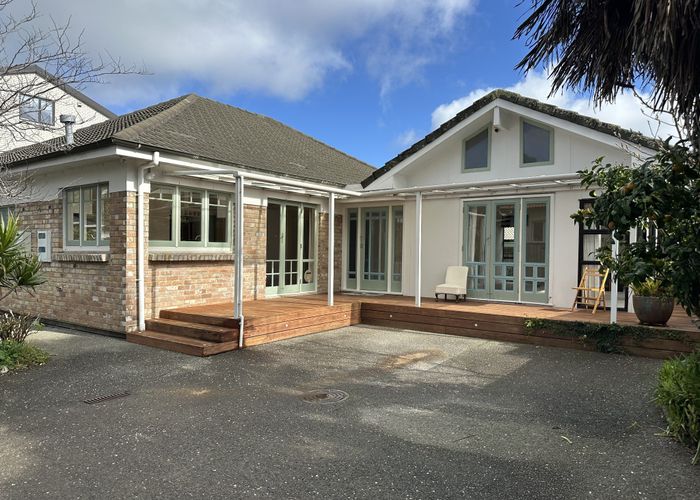  at 15 Edenvale Crescent, Mount Eden, Auckland City, Auckland