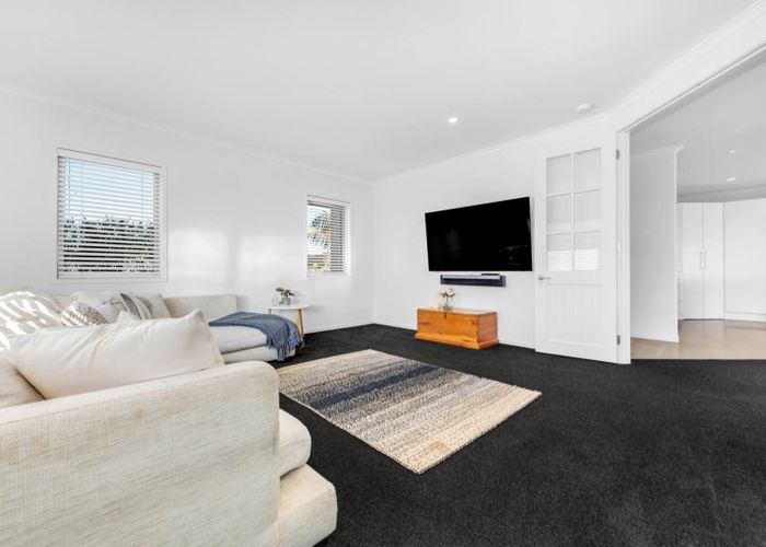  at 20 Weatherly Drive, Beachlands, Manukau City, Auckland